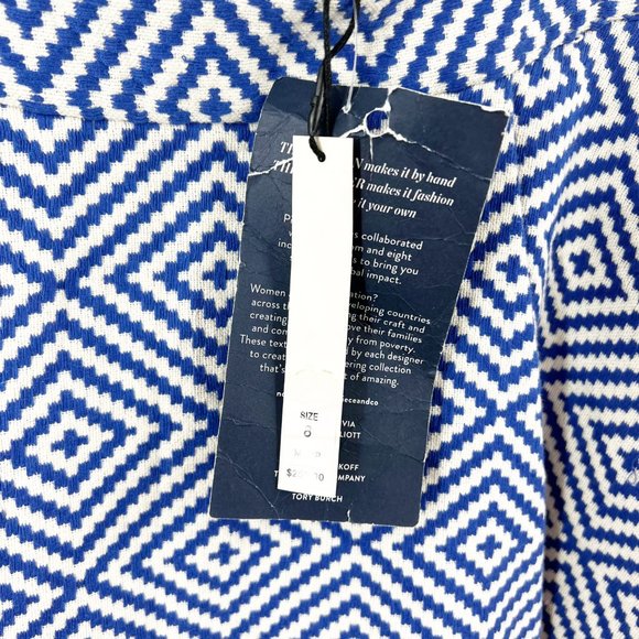 Geometric Patterned Blue and White Skirt - Picture 3 of 7